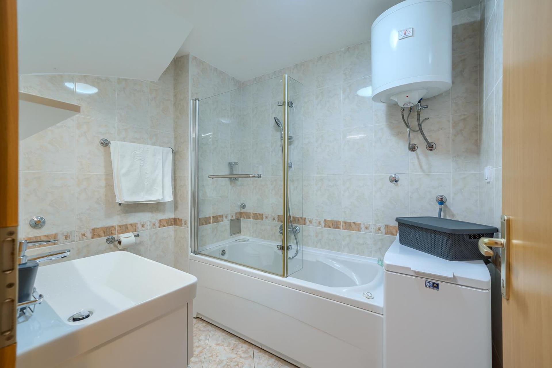 Villa Bonaca Perfect Location For A Holiday With Friends Or Family, Heated Pool Sumartin Extérieur photo